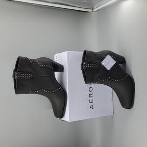 AEROSOLES Studded Black Ankle Booties. NEW IN BOX
